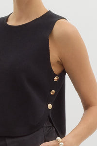 Black Gold Button Crop