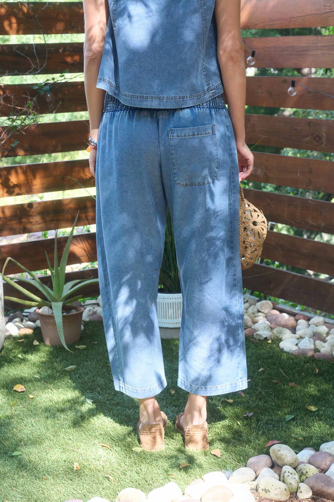 Smock Waist Barrel