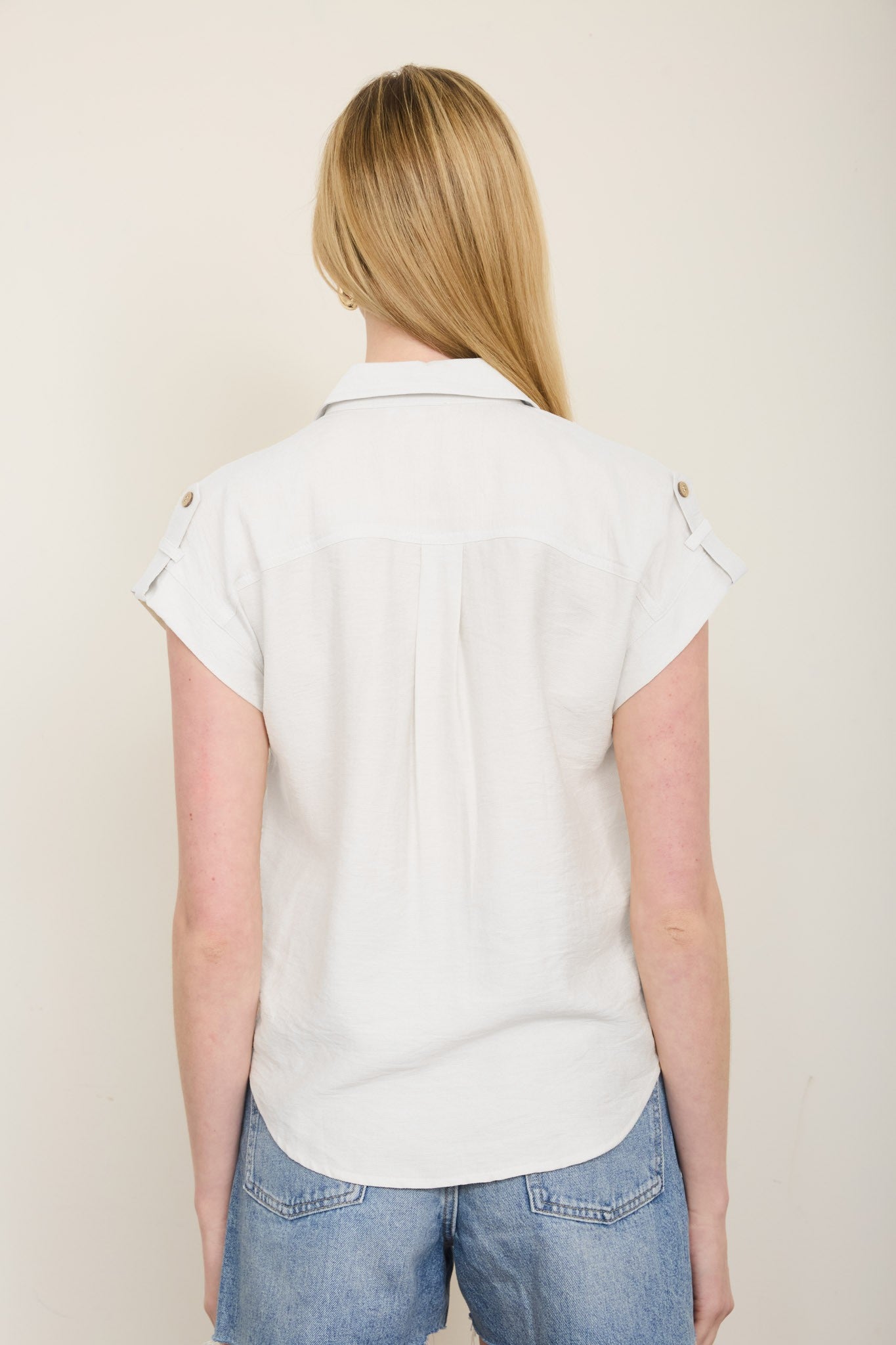 White Collar Tab Sleeve