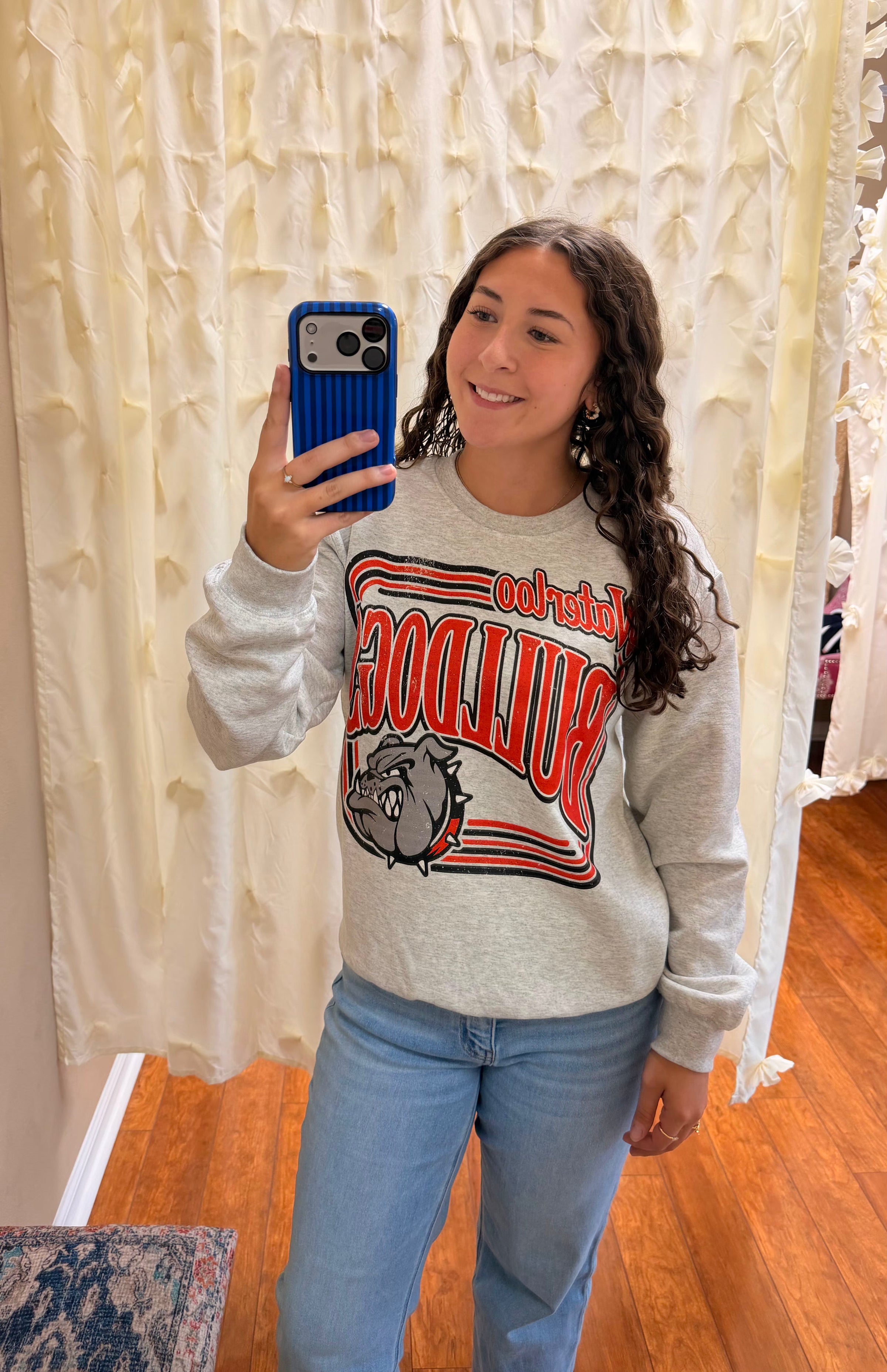 Grey Bulldogs Vintage Sweatshirt